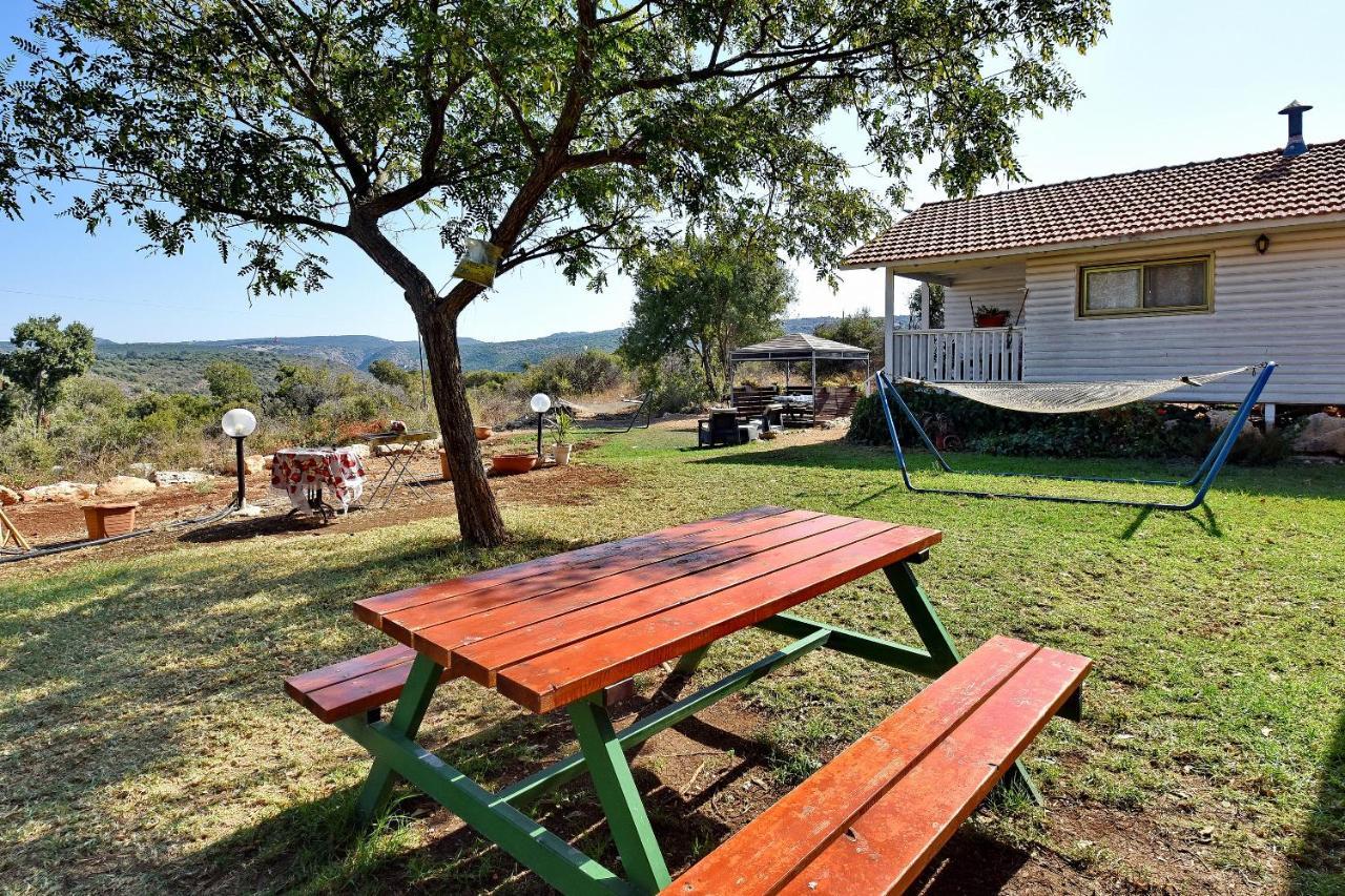 Tal Nof Cabins Villa Manot Exteriör bild