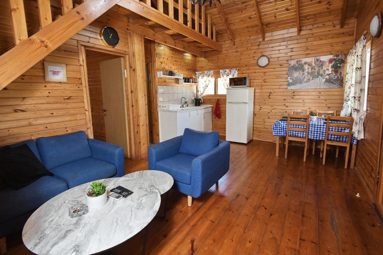 Tal Nof Cabins Villa Manot Exteriör bild