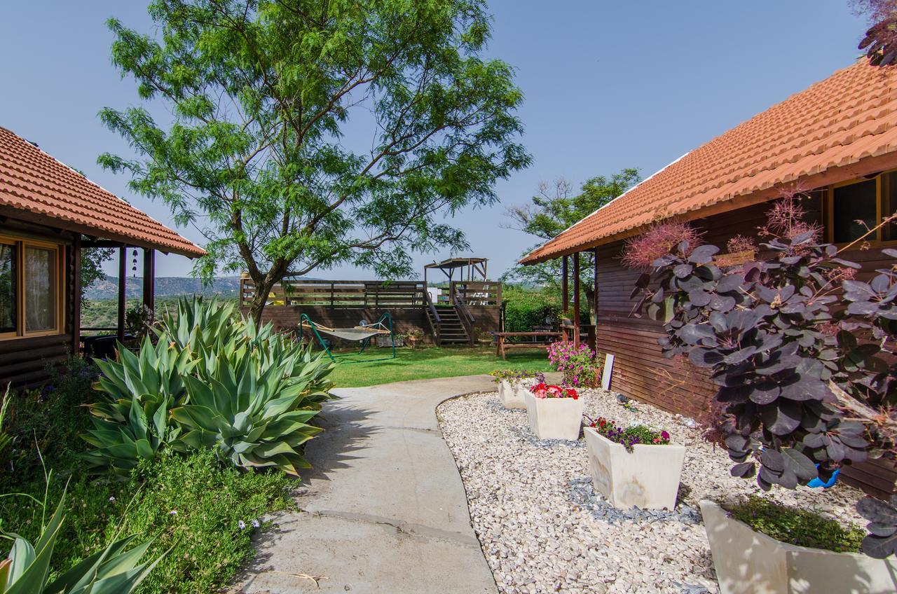 Tal Nof Cabins Villa Manot Exteriör bild